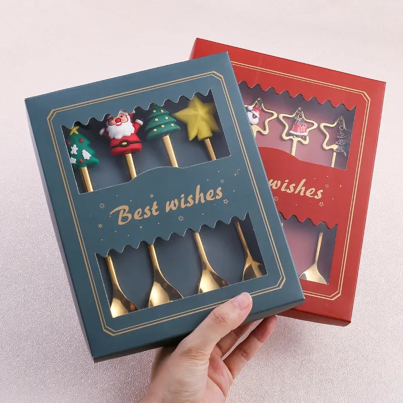4 pc spoon Christmas Theme set
