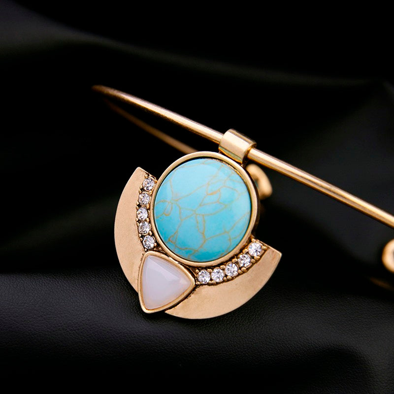 A boho Style 2 band metal Necklace