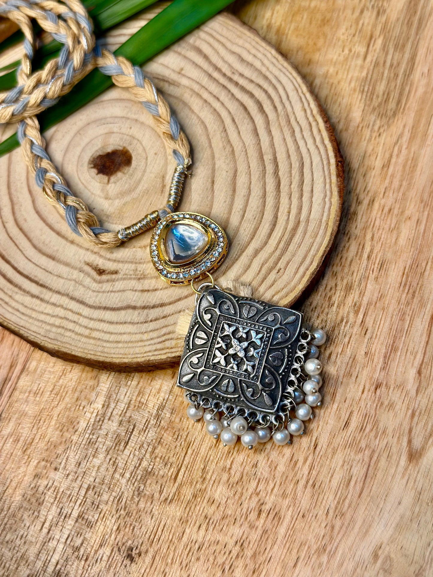 Fusion lumba and rakhi set