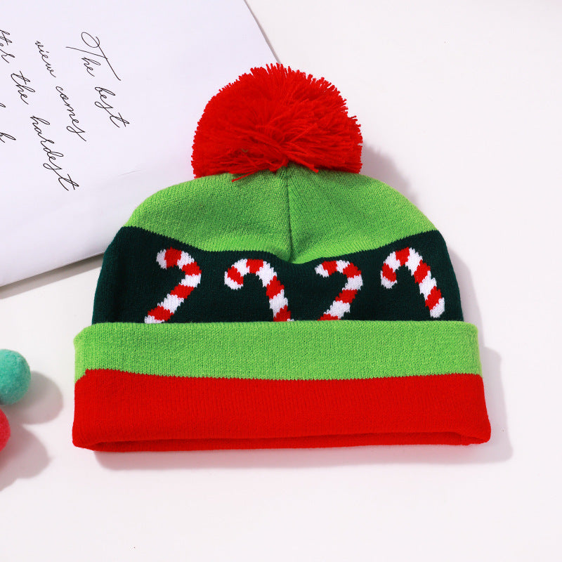 Warm knitted LED Christmas cap and scarf set- Mix
