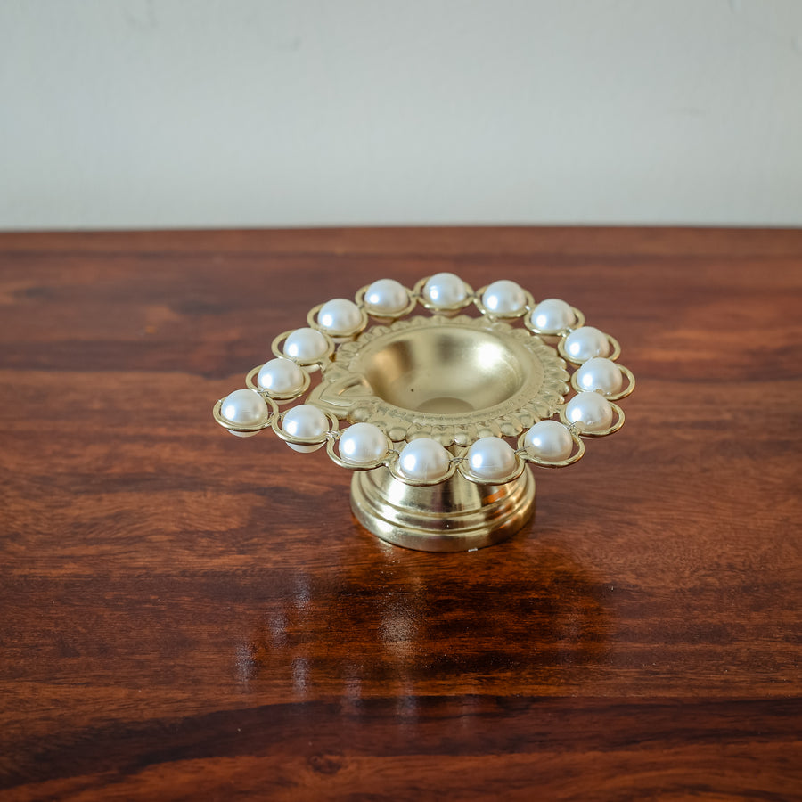 Metallic Pearl Diya