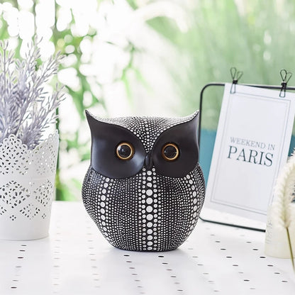 Minimalist Nordic Style Owl Resin Decor- Black