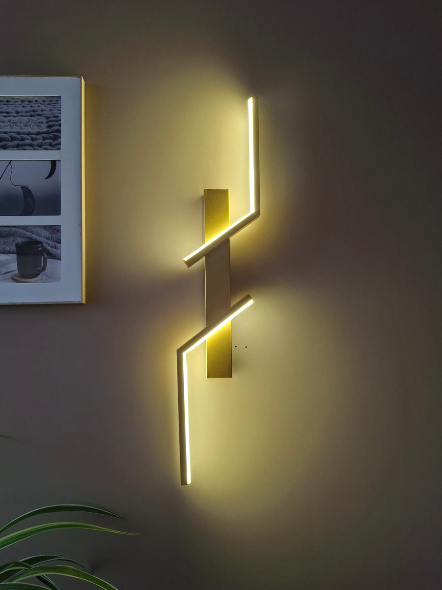 Gold Coated Long Zig Zac Wall Light