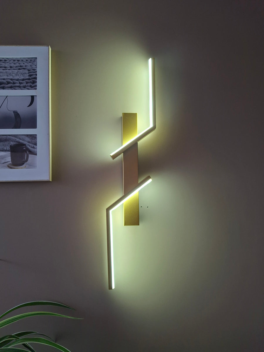 Gold Coated Long Zig Zac Wall Light