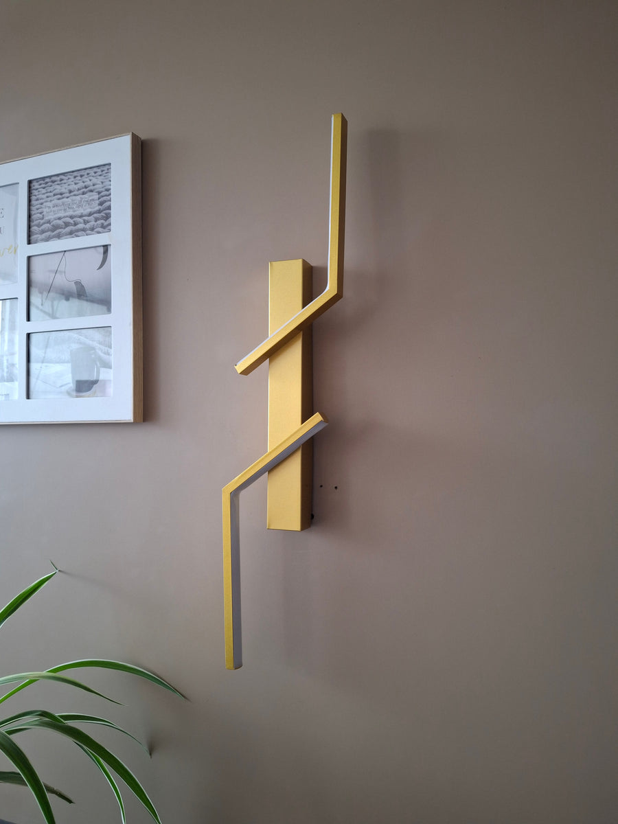 Gold Coated Long Zig Zac Wall Light