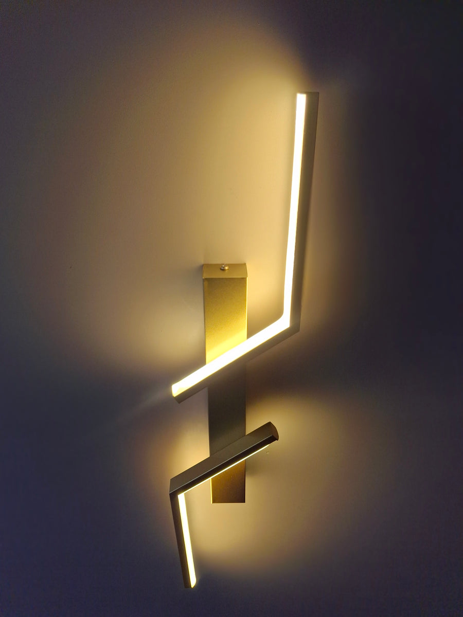 Gold Coated Long Zig Zac Wall Light