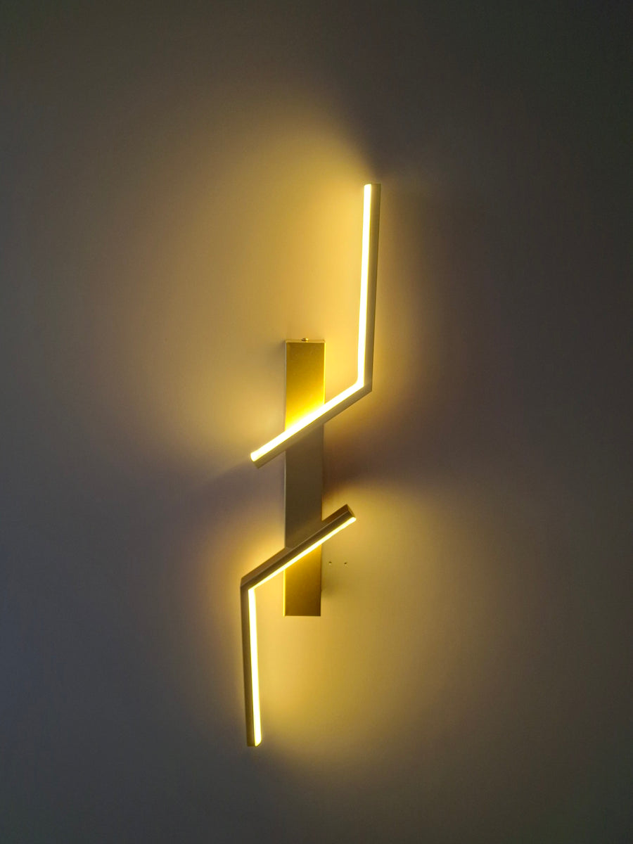 Gold Coated Long Zig Zac Wall Light