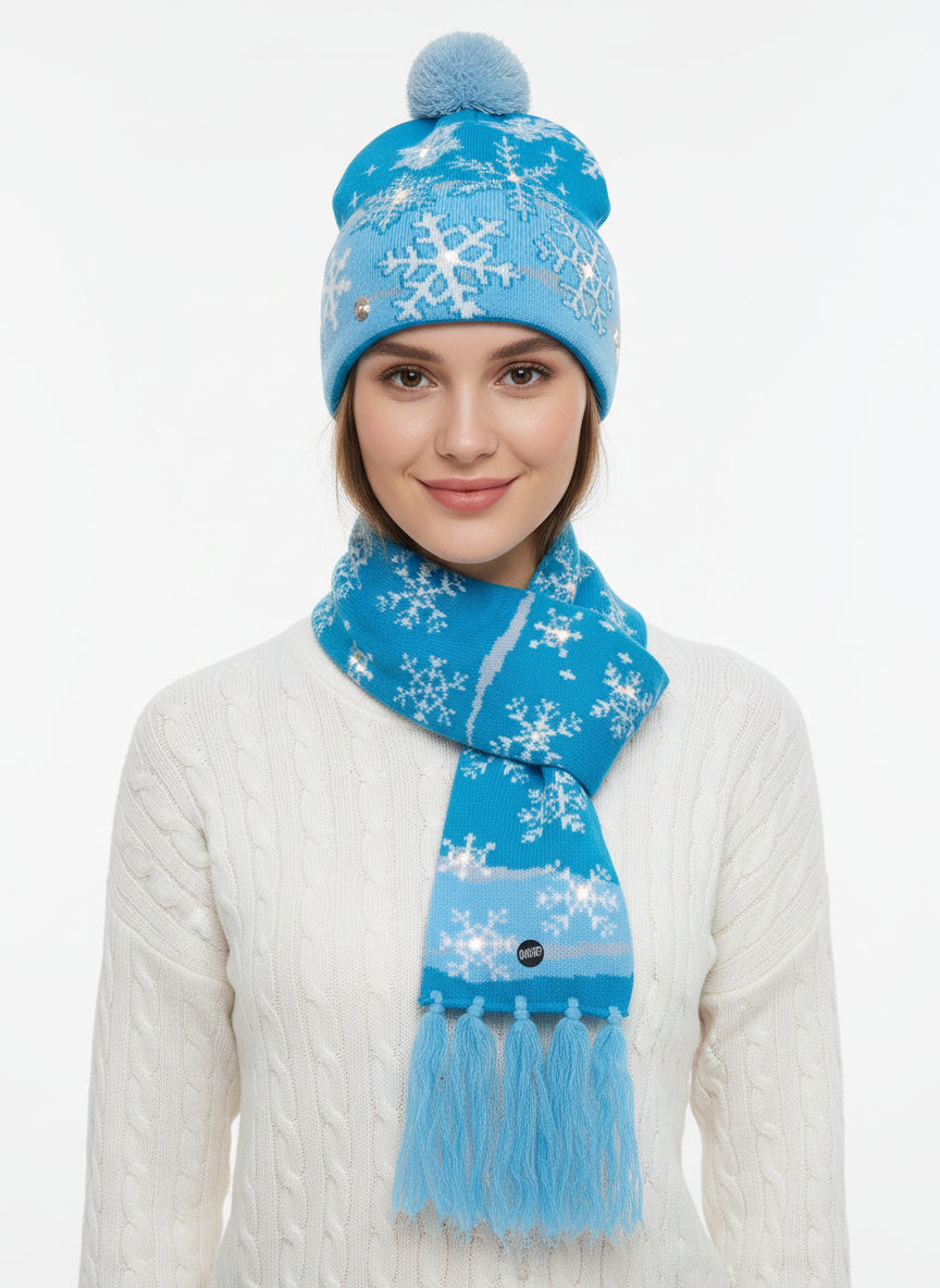 LED Christmas Beanie & Scarf Set – Gingerbread Theme