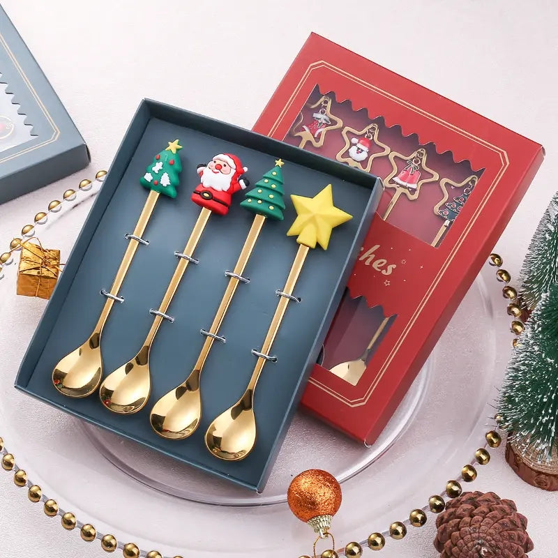 4 pc spoon Christmas Theme set