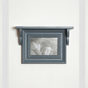 Horizontal photoframe with wooden shelf