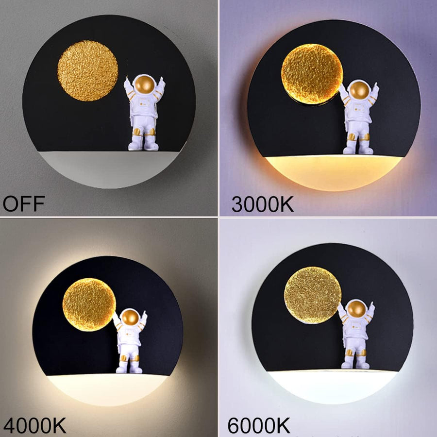 Astronaut Wall Lamp