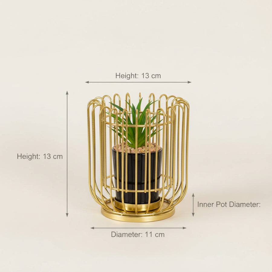 Decorative metal table decor