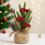 Christmas Table Decoration with Pinecones, Red Berries & Faux Greenery | Rustic Burlap Base | 27 cm Height – Festive Home & Office Décor