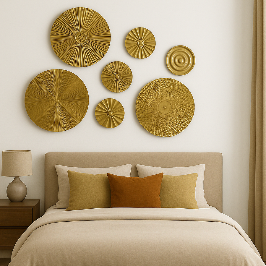 Golden Metal Wall Plate Set – 7 Round Decorative Wall Hangings for Bedroom, Living Room & Hall