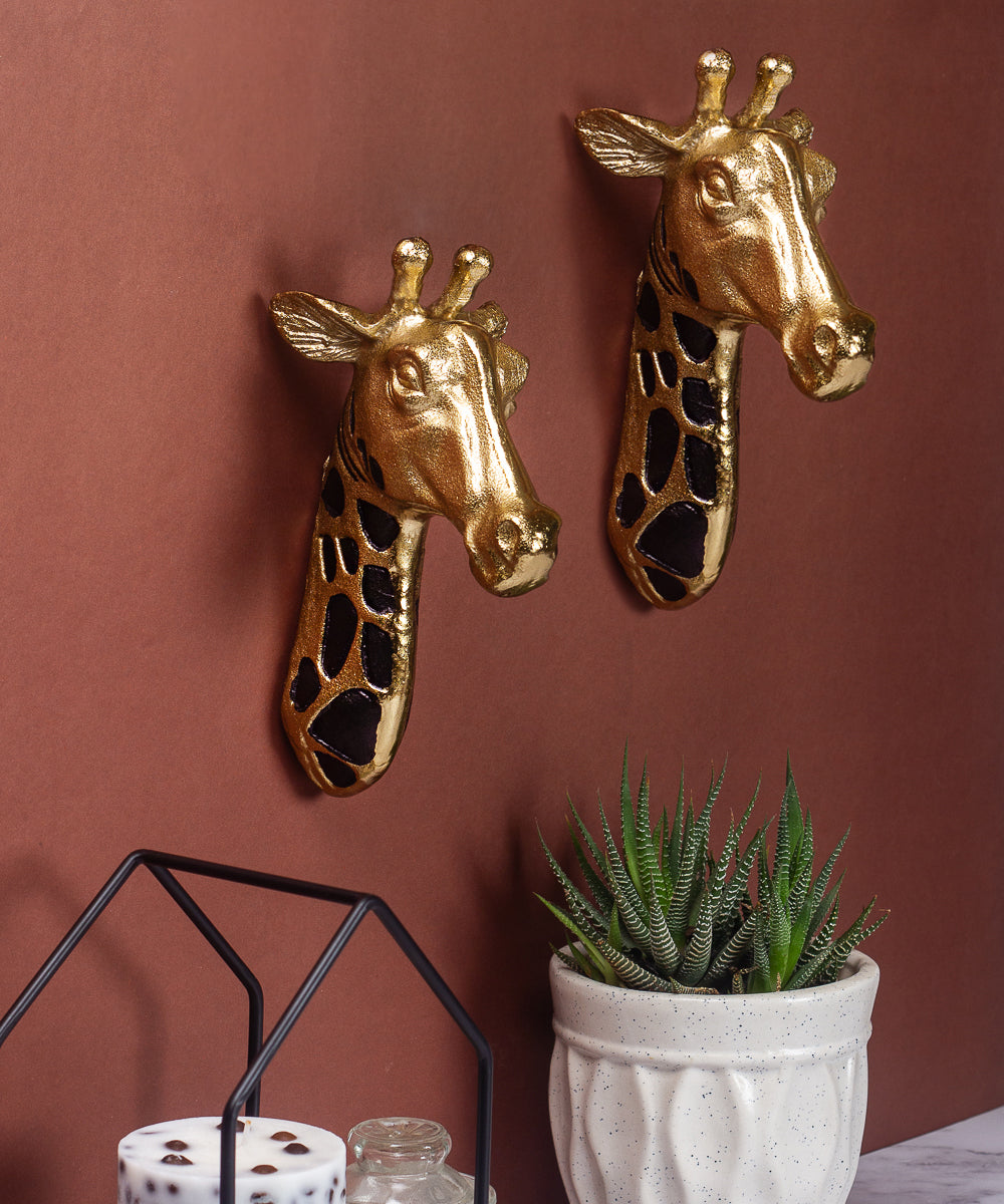 Metal Wall Decor 3D Giraffe (Set of 2)