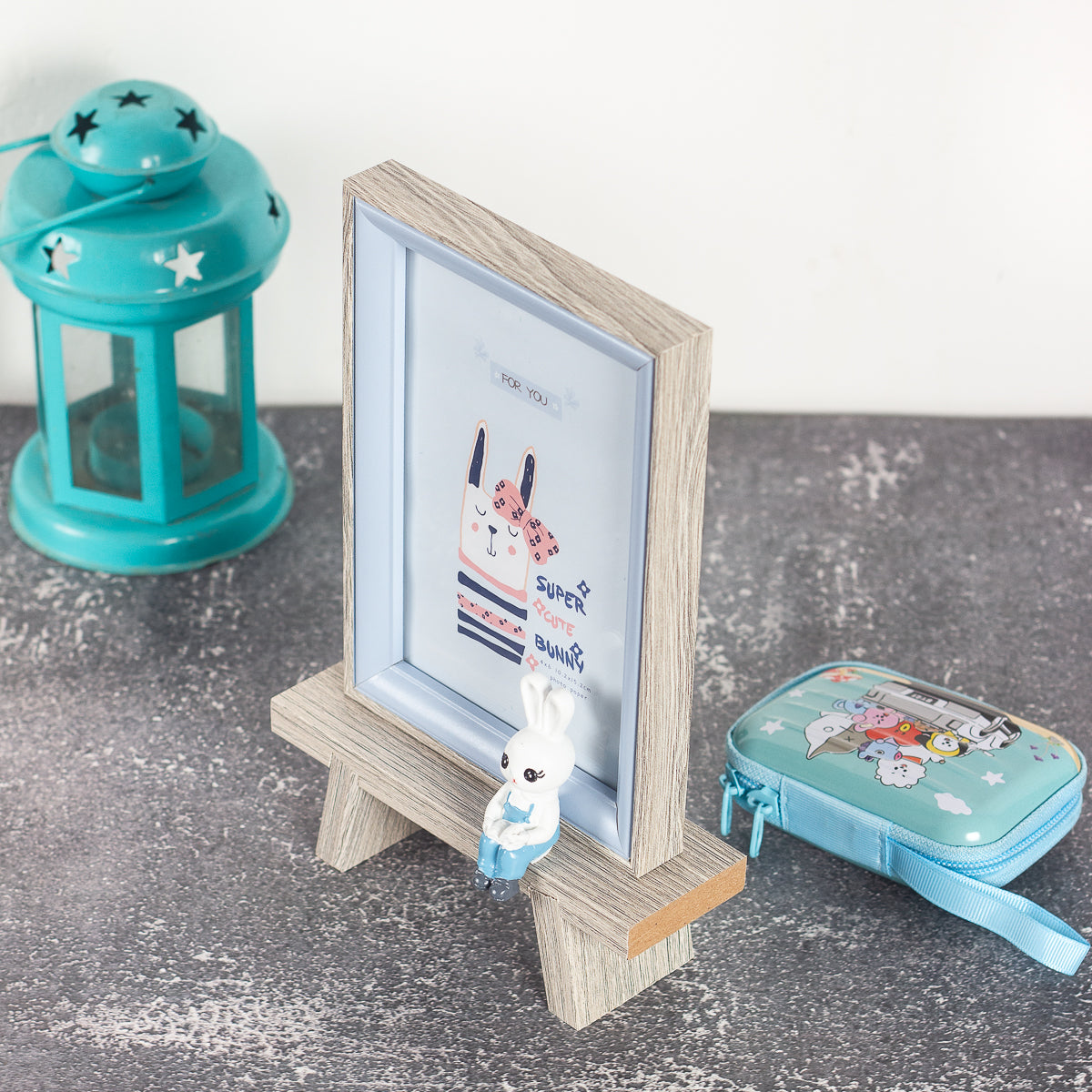 6 inch wooden Photo Frame with Cute Rabbit