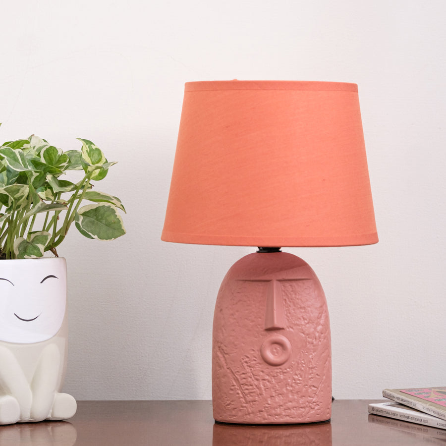 Terracotta wow table lamp with lamp shade