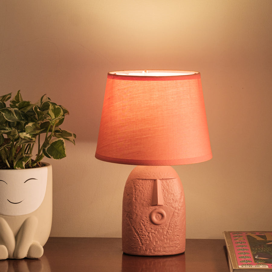 Terracotta wow table lamp with lamp shade