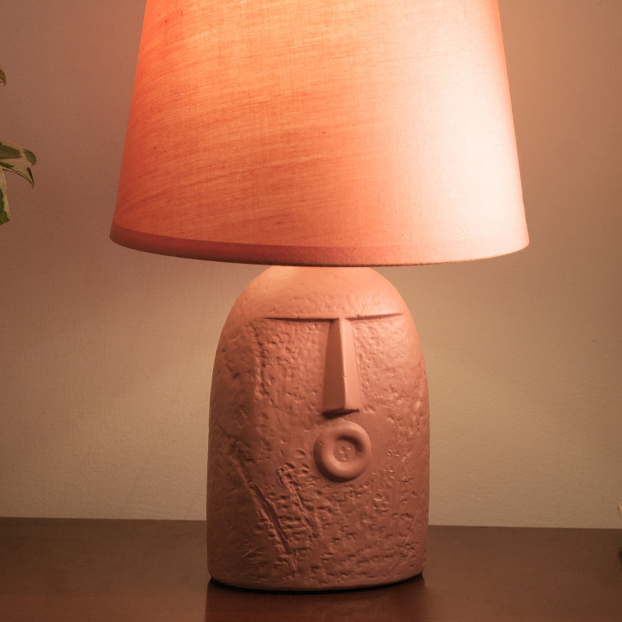 Terracotta wow table lamp with lamp shade