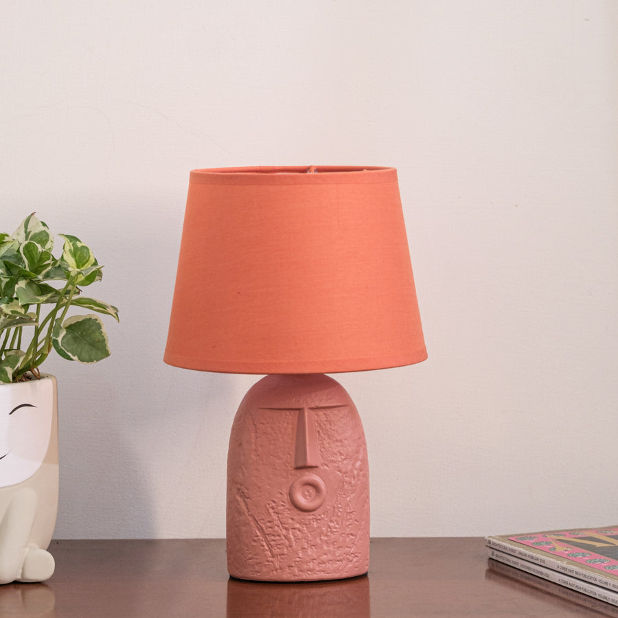 Terracotta wow table lamp with lamp shade