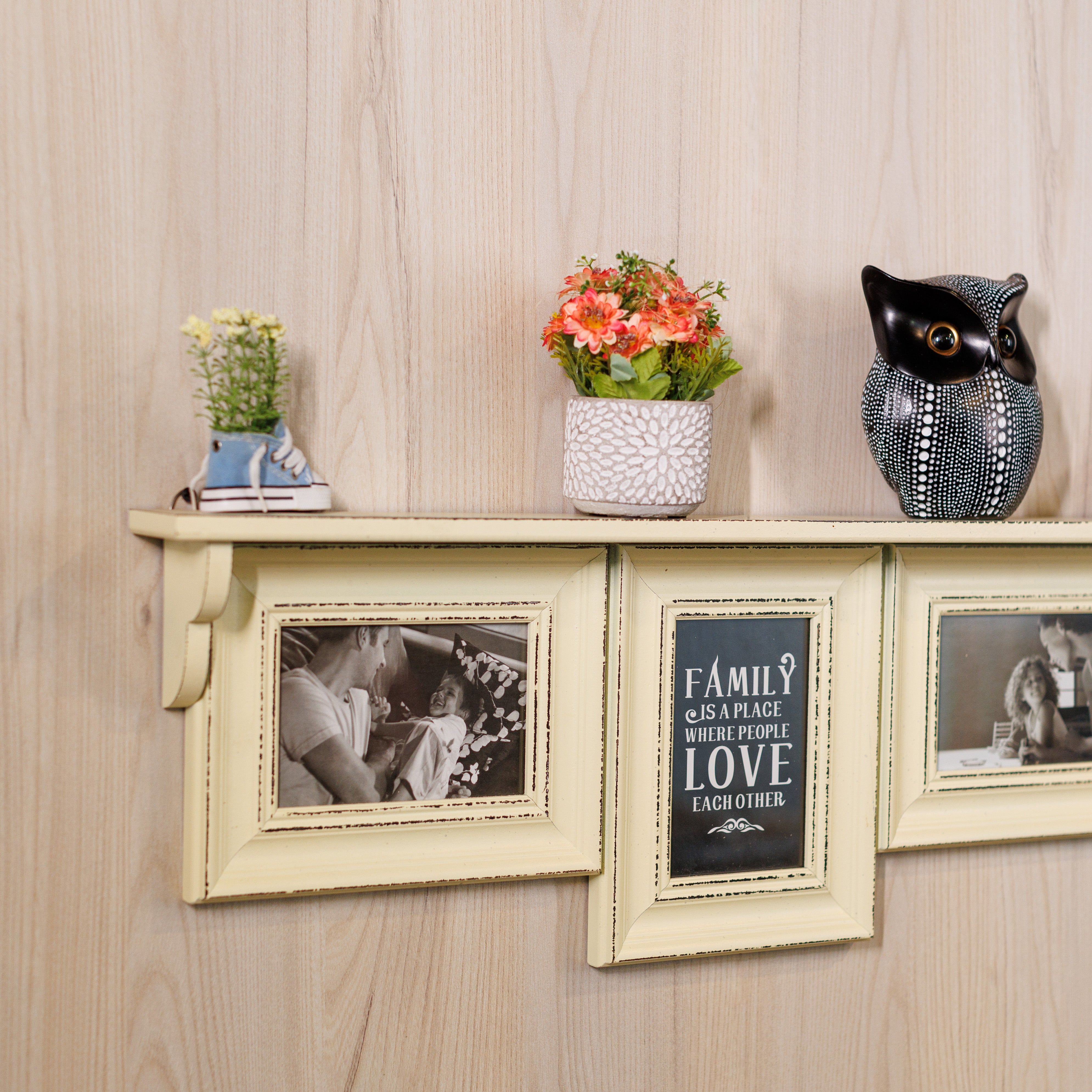 wooden shelf set of 3 photo frame