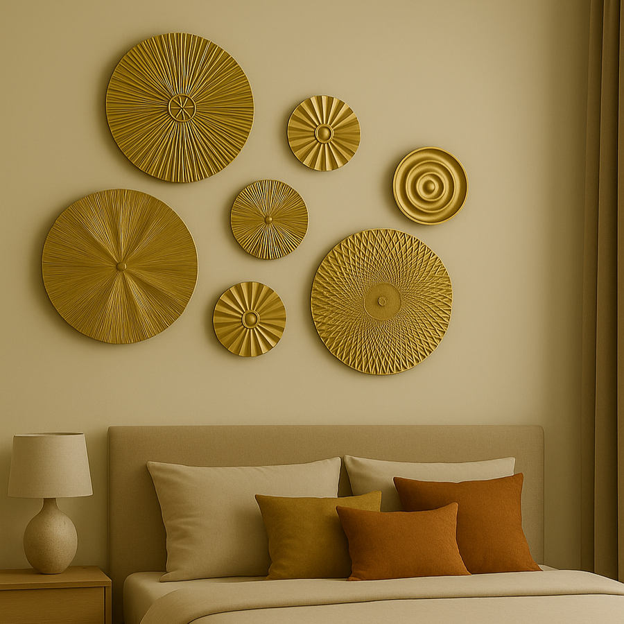 Golden Metal Wall Plate Set – 7 Round Decorative Wall Hangings for Bedroom, Living Room & Hall