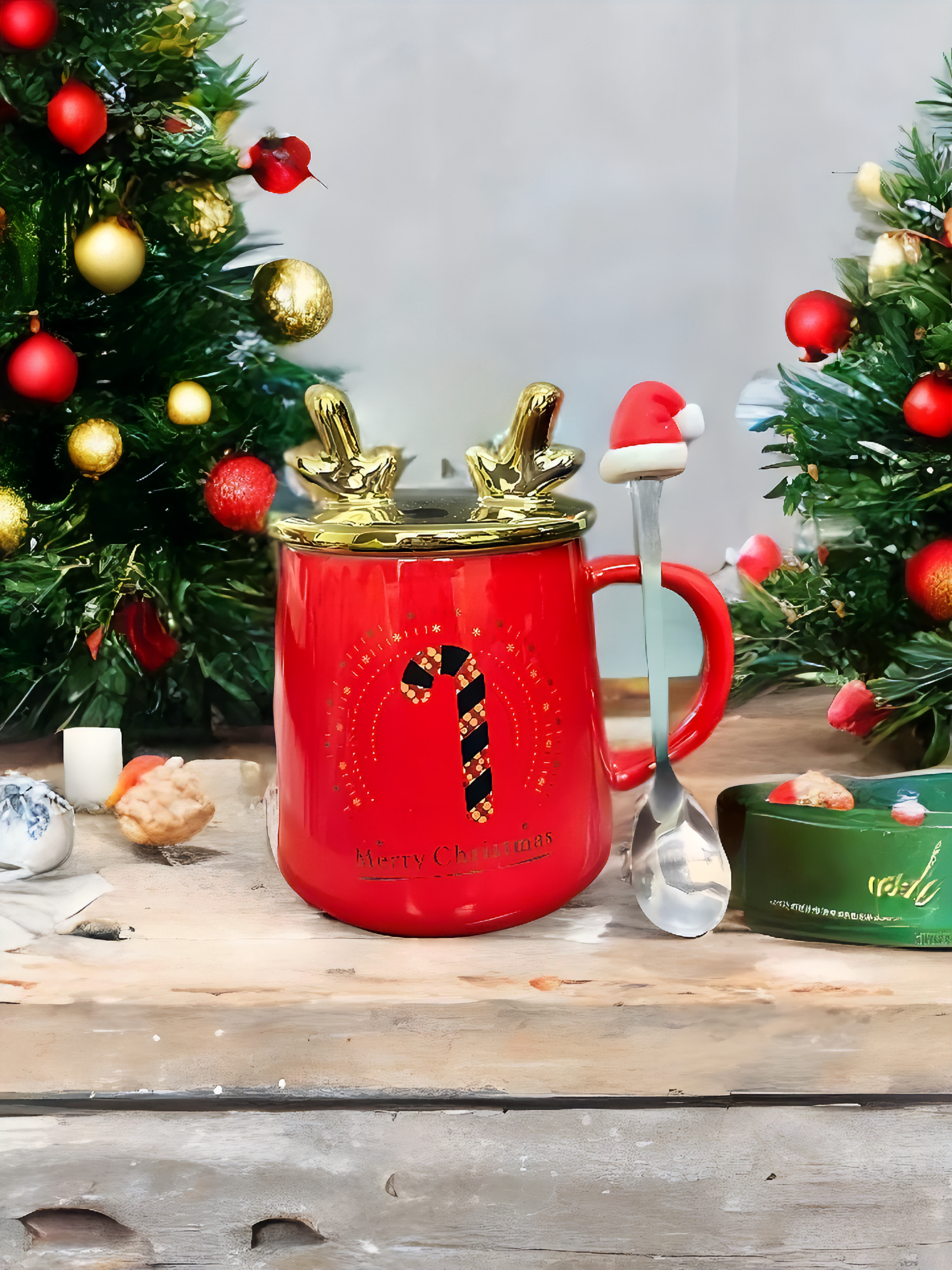 Ceramic Christmas Cup with Lid & Spoon 400 ml