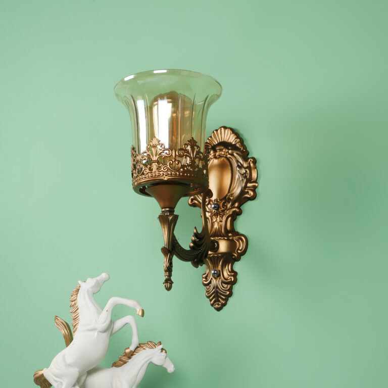 Antique Brass Finish Wall Light
