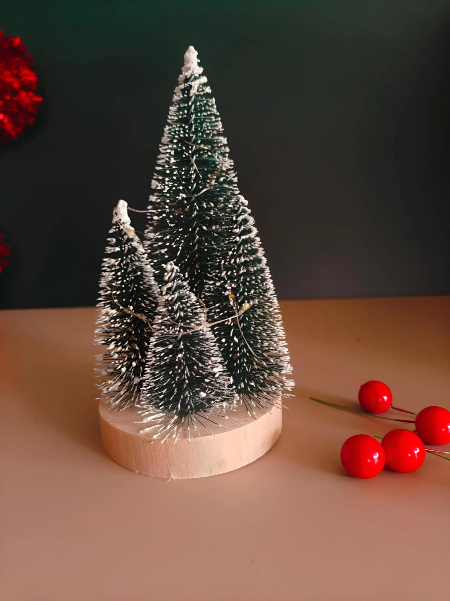 Mini LED Christmas Tree with Artificial Snow Flocked (15 cm)