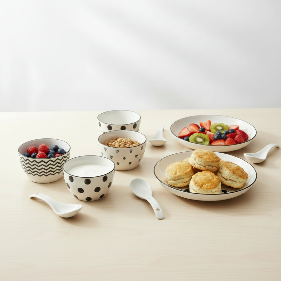 Classic Black & White Ceramic Soup Bowl Set – 4 Bowls, 2 Large Serving Bowls & 4 Soup Spoons