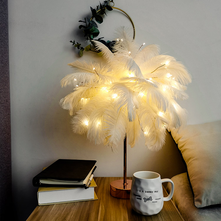 Feather Table Lamp - White