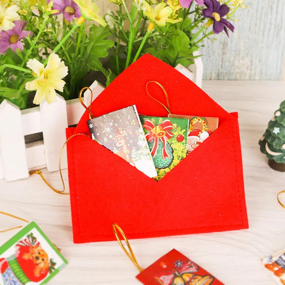 Santa Non-Woven Red Envelop Card Pack Of 5. - Coral Tree 