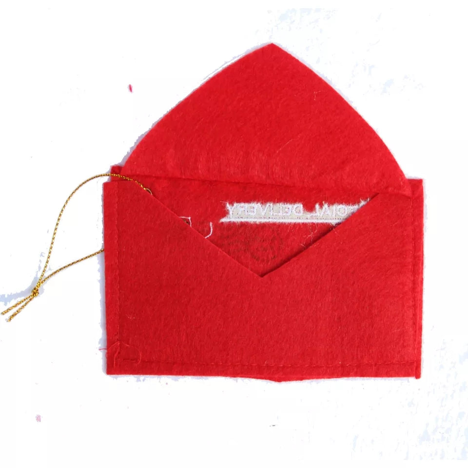 Santa Non-Woven Red Envelop Card Pack Of 5. - Coral Tree 