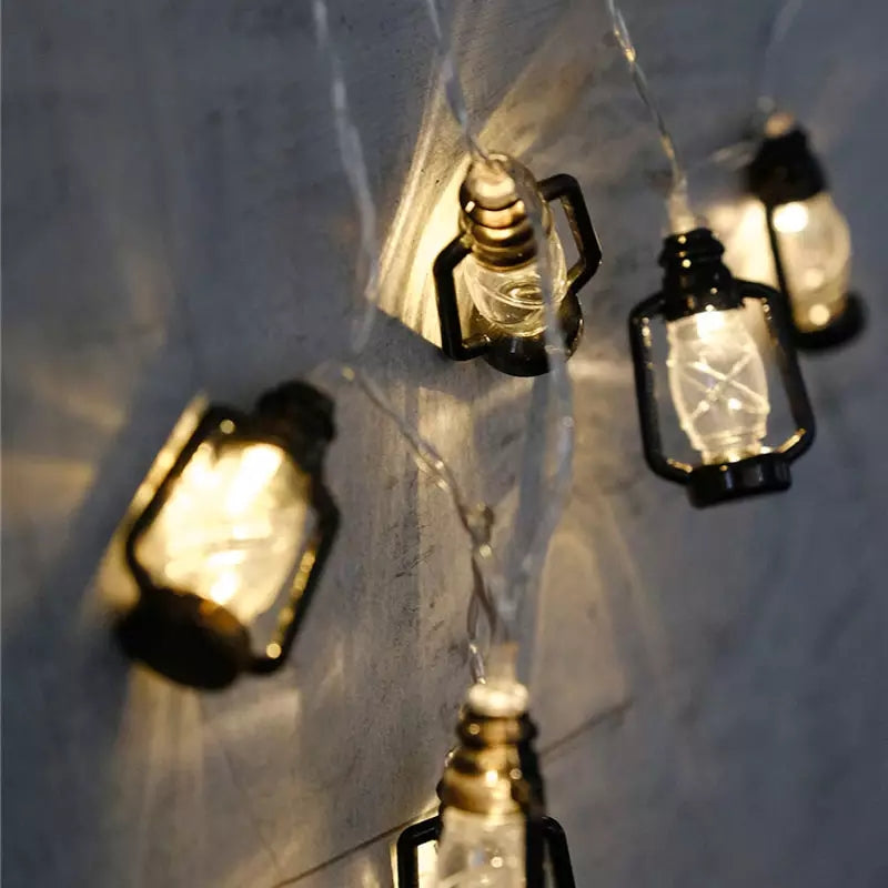 Retro Vintage oil Lantern LED String light - Coral Tree 