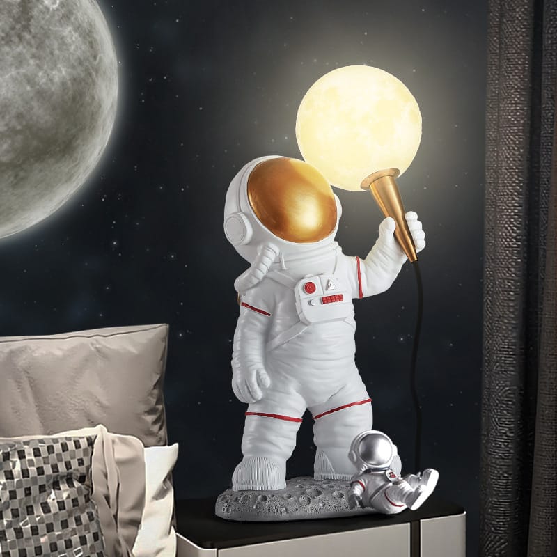 Astronaut Table Lamp - Standing Style